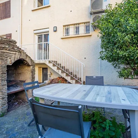 Апартаменты Le Coin Des Agrumes Jardin Proche Centre *